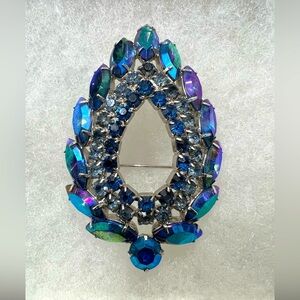 Teardrop Domed Blue Tones Aurora Navette SARAH COV. Vintage Silver Brooc…